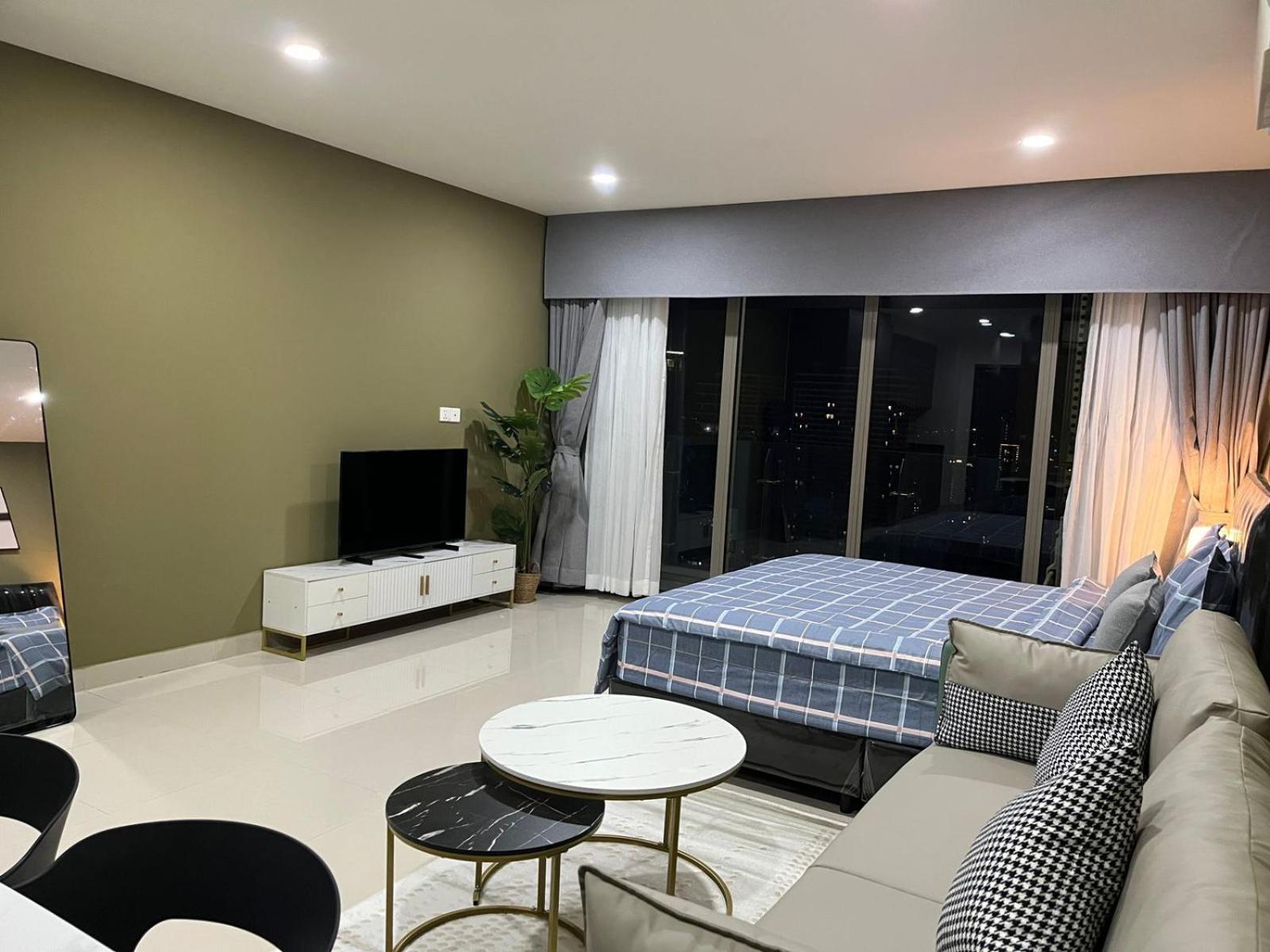 Impian II - The Peak Residence Phnom Penh Bagian luar foto