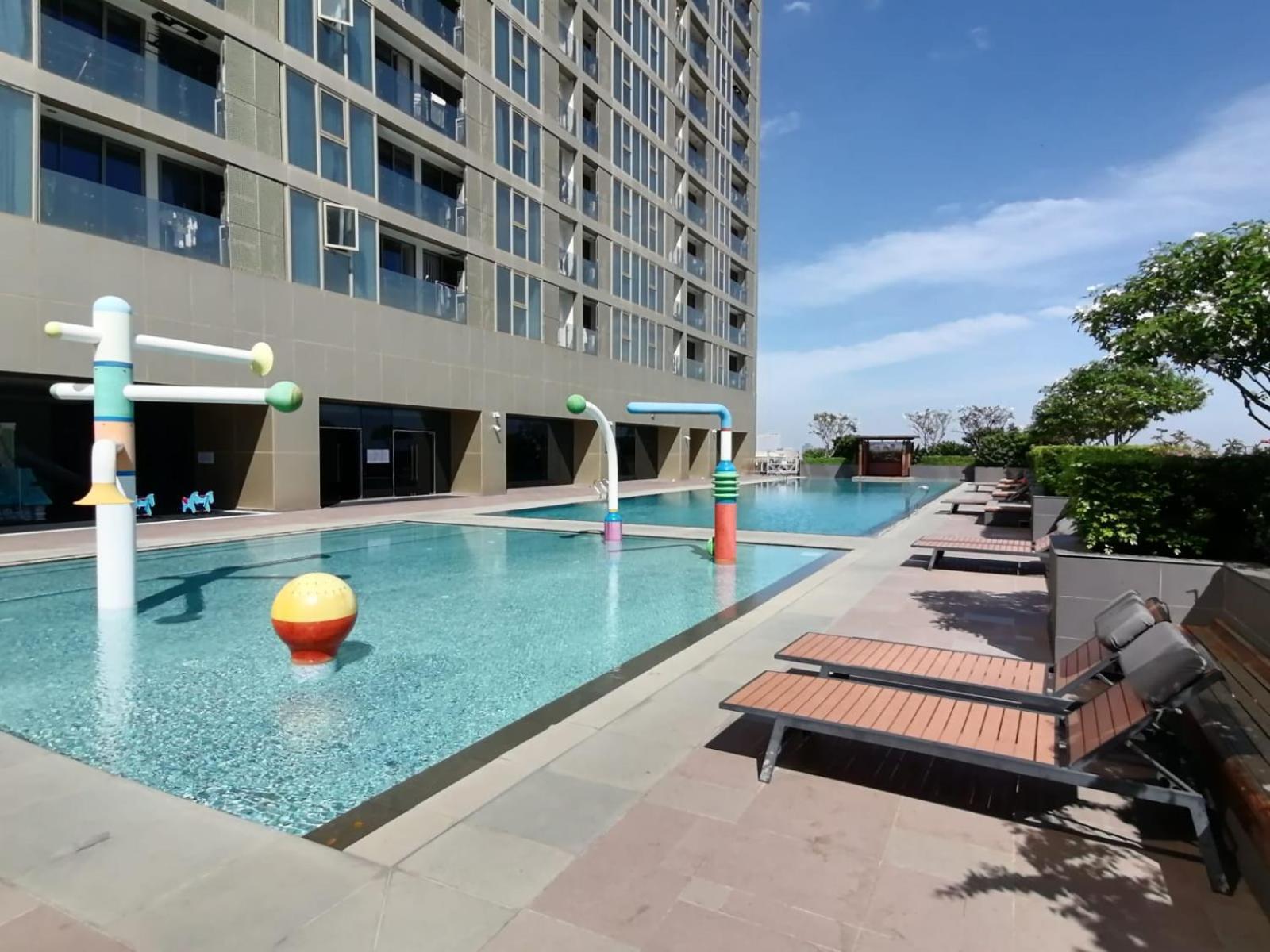 Impian II - The Peak Residence Phnom Penh Bagian luar foto